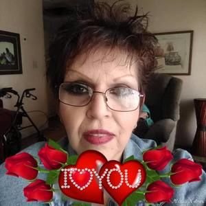 Meet your Posher, Teresa